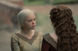 HouseOfTheDragon_EpisodeStills_1x04-KingOfTheNarrowSea_0017