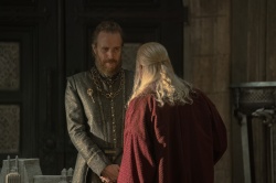 HouseOfTheDragon_EpisodeStills_1x04-KingOfTheNarrowSea_0025
