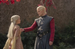 HouseOfTheDragon_EpisodeStills_1x04-KingOfTheNarrowSea_0028