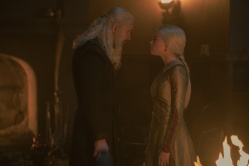 HouseOfTheDragon_EpisodeStills_1x04-KingOfTheNarrowSea_0035