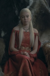 HouseOfTheDragon_EpisodeStills_1x04-KingOfTheNarrowSea_0041