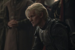 HouseOfTheDragon_EpisodeStills_1x04-KingOfTheNarrowSea_0055