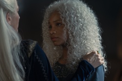 HouseOfTheDragon_EpisodeStills_1x08-TheLordOfTheTides_0028