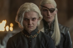 HouseOfTheDragon_EpisodeStills_1x08-TheLordOfTheTides_0036