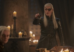HouseOfTheDragon_EpisodeStills_1x08-TheLordOfTheTides_0042