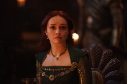 HouseOfTheDragon_EpisodeStills_1x08-TheLordOfTheTides_0065