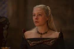 HouseOfTheDragon_EpisodeStills_1x08-TheLordOfTheTides_0067