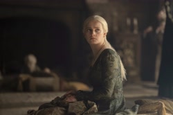 HouseOfTheDragon_EpisodeStills_2x01_ASonForASon_0037