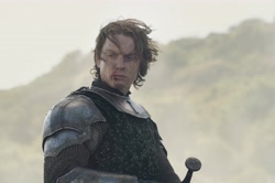 HouseOfTheDragon_EpisodeStills_2x04_TheRedDragonAndTheGold_0026