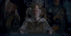 extant_HouseOfTheDragon_1x01-TheHeirsOfTheDragon_0136