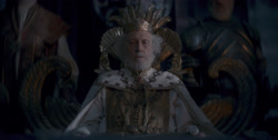 extant_HouseOfTheDragon_1x01-TheHeirsOfTheDragon_0137