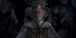 extant_HouseOfTheDragon_1x01-TheHeirsOfTheDragon_0149