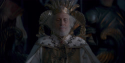 extant_HouseOfTheDragon_1x01-TheHeirsOfTheDragon_0152