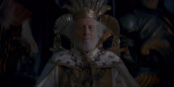 extant_HouseOfTheDragon_1x01-TheHeirsOfTheDragon_0153