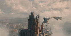extant_HouseOfTheDragon_1x01-TheHeirsOfTheDragon_0224