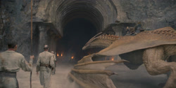 extant_HouseOfTheDragon_1x01-TheHeirsOfTheDragon_0367