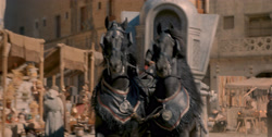 extant_HouseOfTheDragon_1x01-TheHeirsOfTheDragon_0389