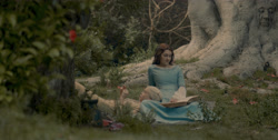 extant_HouseOfTheDragon_1x01-TheHeirsOfTheDragon_0980