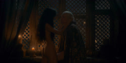 extant_HouseOfTheDragon_1x01-TheHeirsOfTheDragon_2047