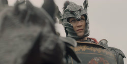 extant_HouseOfTheDragon_1x01-TheHeirsOfTheDragon_2458