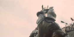 extant_HouseOfTheDragon_1x01-TheHeirsOfTheDragon_2684