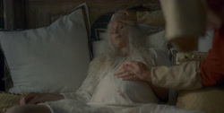 extant_HouseOfTheDragon_1x01-TheHeirsOfTheDragon_2797