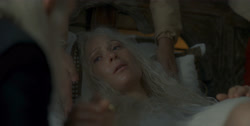 extant_HouseOfTheDragon_1x01-TheHeirsOfTheDragon_3036