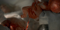 extant_HouseOfTheDragon_1x01-TheHeirsOfTheDragon_3271