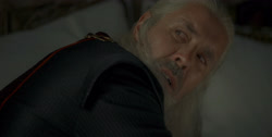 extant_HouseOfTheDragon_1x01-TheHeirsOfTheDragon_3402