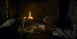 extant_HouseOfTheDragon_1x01-TheHeirsOfTheDragon_3975