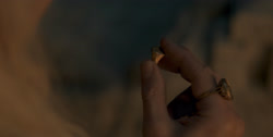 extant_HouseOfTheDragon_1x01-TheHeirsOfTheDragon_4162