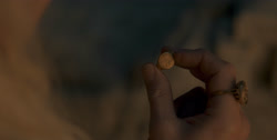 extant_HouseOfTheDragon_1x01-TheHeirsOfTheDragon_4167