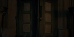 extant_HouseOfTheDragon_1x01-TheHeirsOfTheDragon_4174
