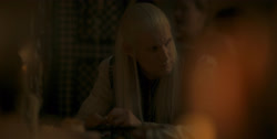 extant_HouseOfTheDragon_1x01-TheHeirsOfTheDragon_4295