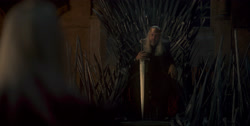 extant_HouseOfTheDragon_1x01-TheHeirsOfTheDragon_4637