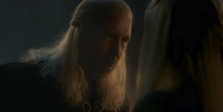 extant_HouseOfTheDragon_1x01-TheHeirsOfTheDragon_4939
