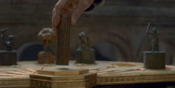 extant_HouseOfTheDragon_1x02-TheRoguePrince_0437