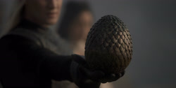 extant_HouseOfTheDragon_1x02-TheRoguePrince_2728