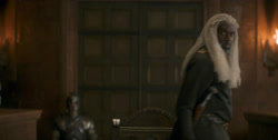 extant_HouseOfTheDragon_1x02-TheRoguePrince_3980