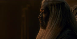 extant_HouseOfTheDragon_1x02-TheRoguePrince_4100