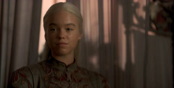 extant_HouseOfTheDragon_1x03-SecondOfHisName_1001