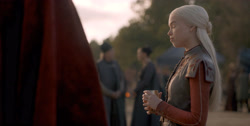 extant_HouseOfTheDragon_1x03-SecondOfHisName_1158