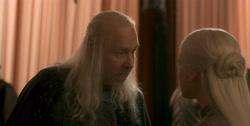 extant_HouseOfTheDragon_1x03-SecondOfHisName_1254