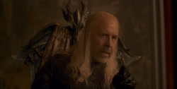 extant_HouseOfTheDragon_1x03-SecondOfHisName_1877