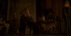 extant_HouseOfTheDragon_1x03-SecondOfHisName_2075