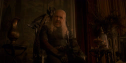 extant_HouseOfTheDragon_1x03-SecondOfHisName_2229