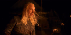 extant_HouseOfTheDragon_1x03-SecondOfHisName_2653