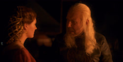 extant_HouseOfTheDragon_1x03-SecondOfHisName_2745