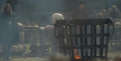 extant_HouseOfTheDragon_1x03-SecondOfHisName_3147