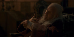 extant_HouseOfTheDragon_1x03-SecondOfHisName_3539